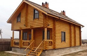 Особенности строительства дома из оцилиндрованного бревна
